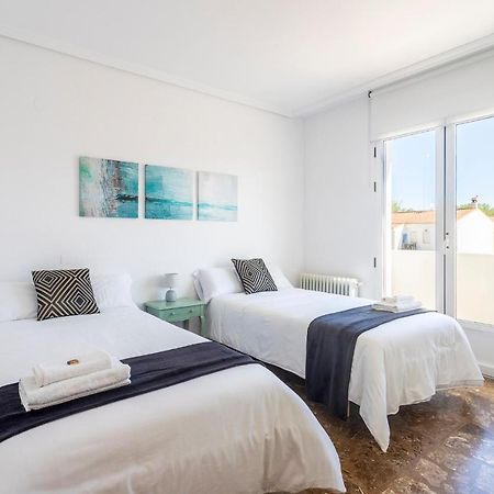 Casa Las Rosas Iniesta ภายนอก รูปภาพ
