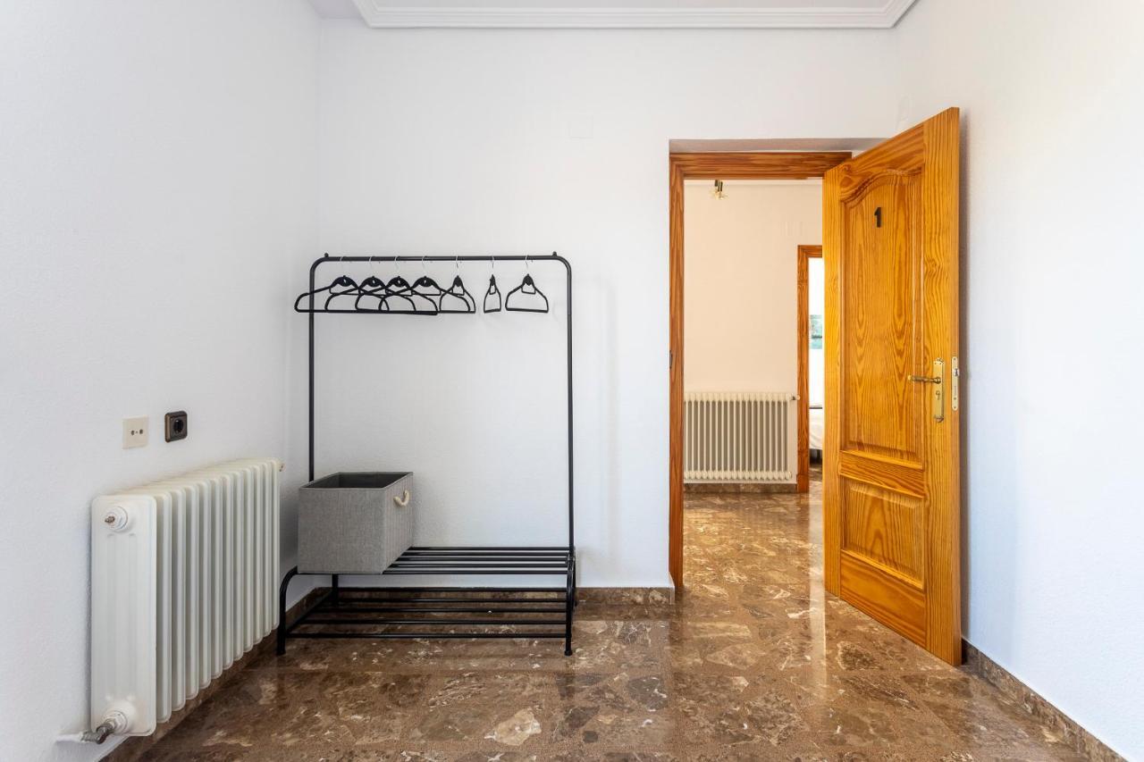 Casa Las Rosas Iniesta ภายนอก รูปภาพ